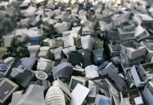 Como Resolver o Problema do E-Lixo no Brasil?